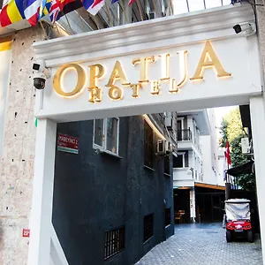 opatija.istanbul-turkeyhotels.com/